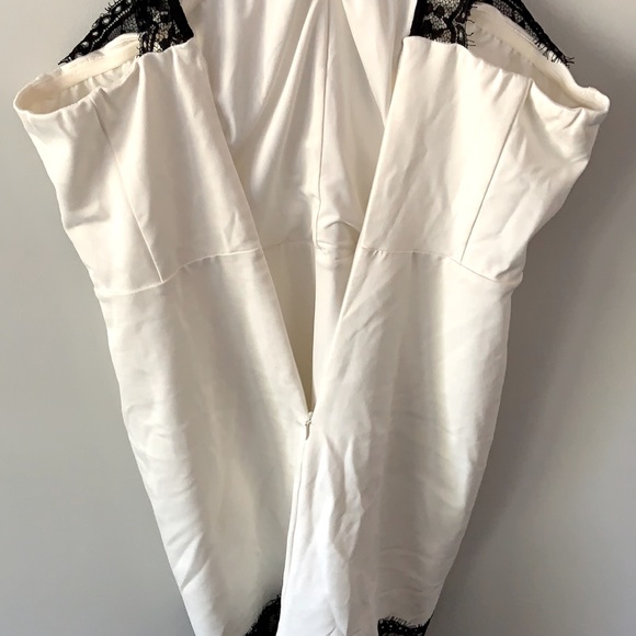 Guess black and white lace Dress - Picture 6 of 7